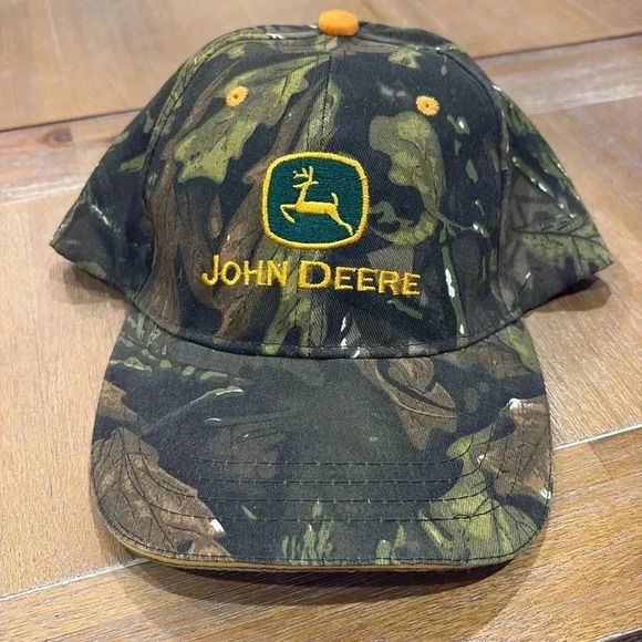 John Deere Green Camo Hat Adjustable Strap on Back - Picture 1 of 3